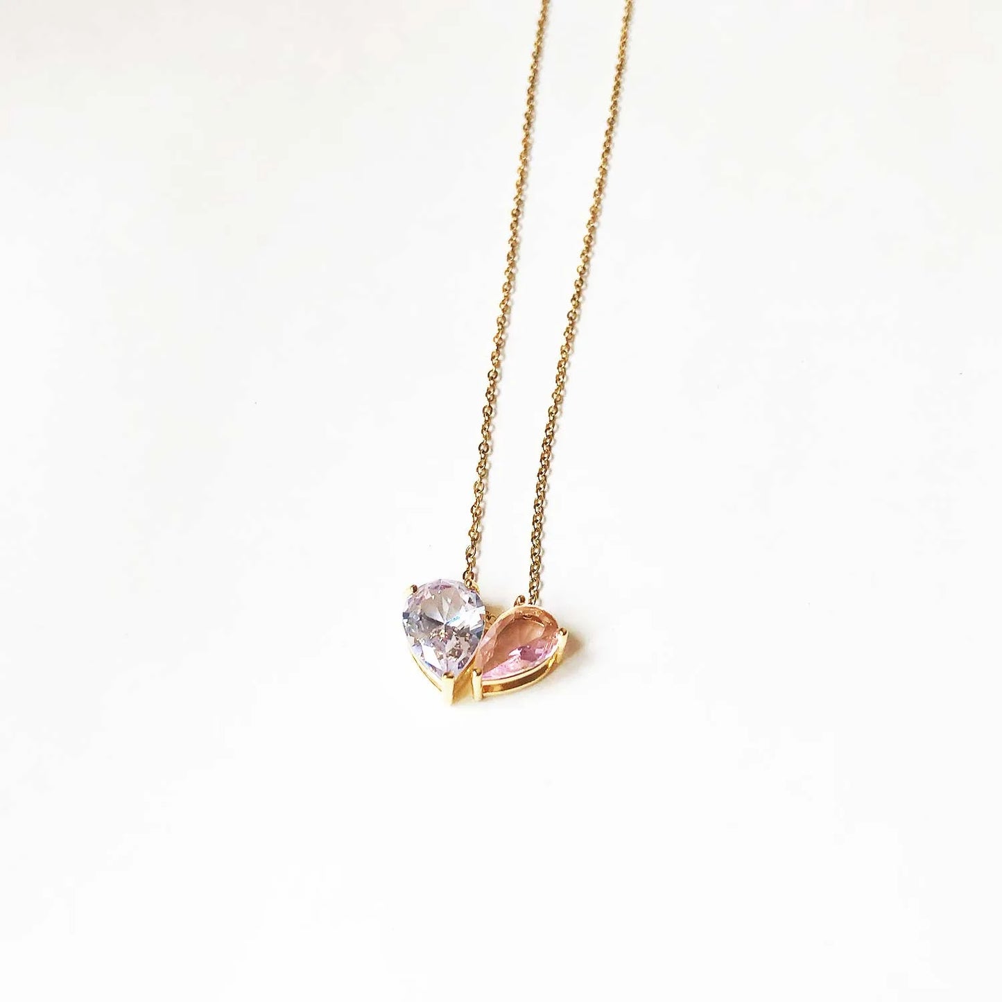 Pembe ve Lila Damla Taşlı Gold Renkli Kolye