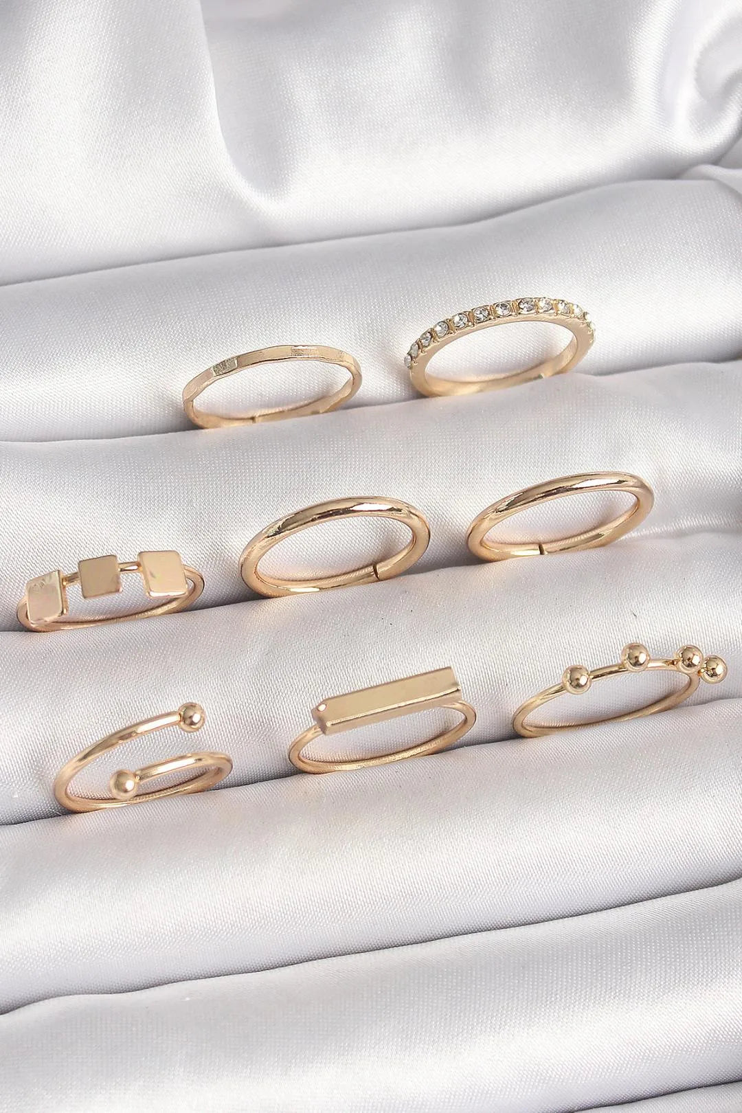 8'li Pirinç Gold Renk Goemetrik Sembol Yüzük Kombini