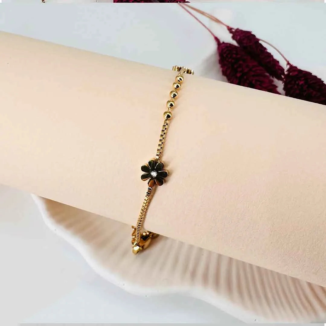 Papatya Detaylı Gold Bileklik
